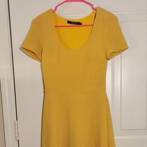 Ark & Co., Women's Small, Yellow Dress